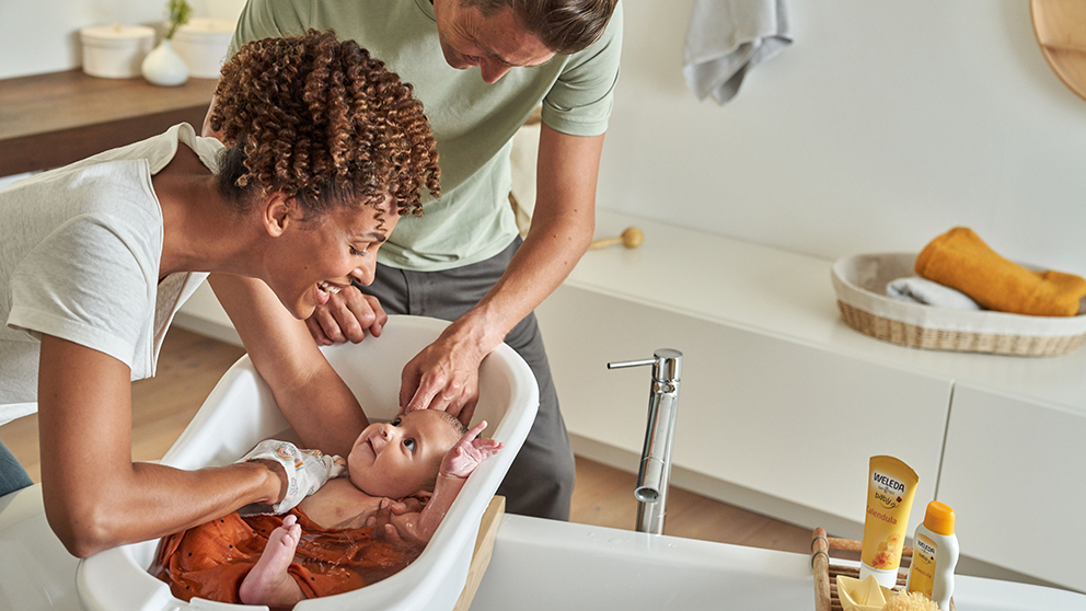 Defekt Erasure Forvirret Baby baden: Praktische Tipps | Weleda®
