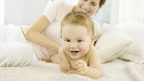 Quand et comment votre bébé apprend-il à marcher? - - Weleda